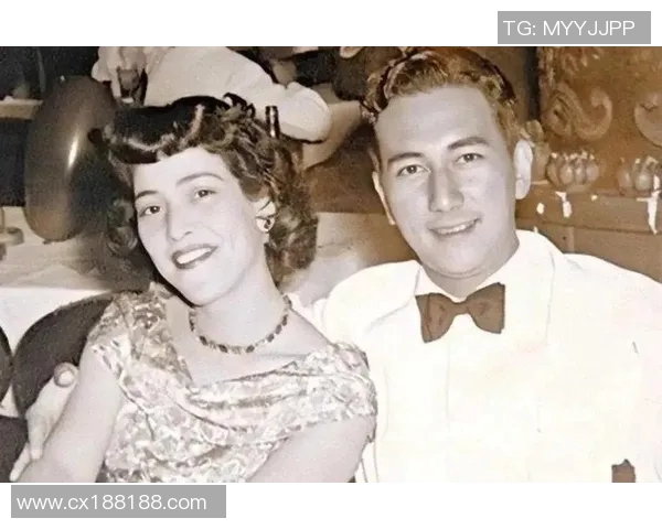 命运多舛的足球明星从逆境中崛起的传奇人生与辉煌成就